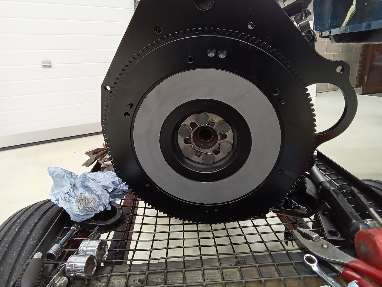 13.03.2025 1973 mg roadster blue strip down (401)