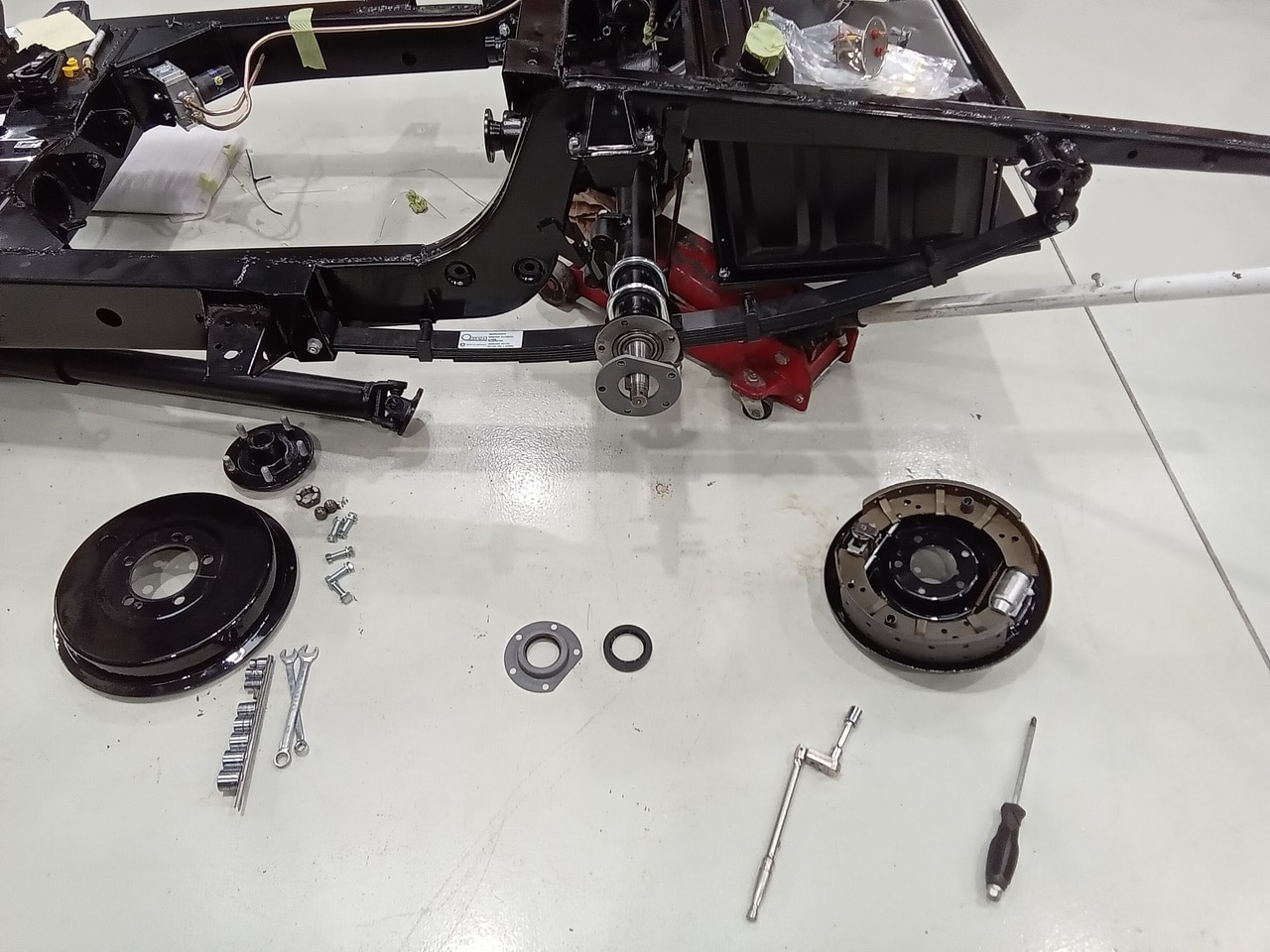 13.03.2025 1973 mg roadster blue strip down (406)