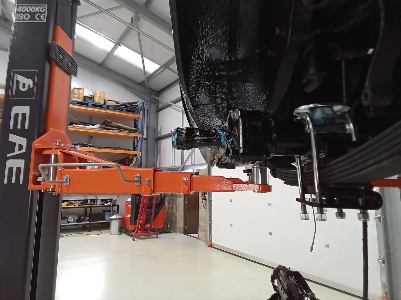 13.03.2025 1973 mg roadster blue strip down (438)