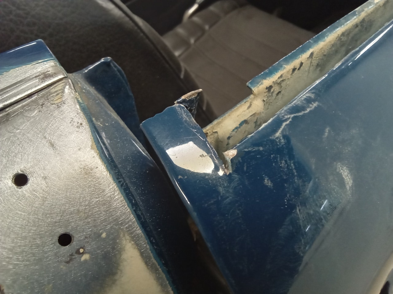 13.03.2025 1973 mg roadster blue strip down (453)