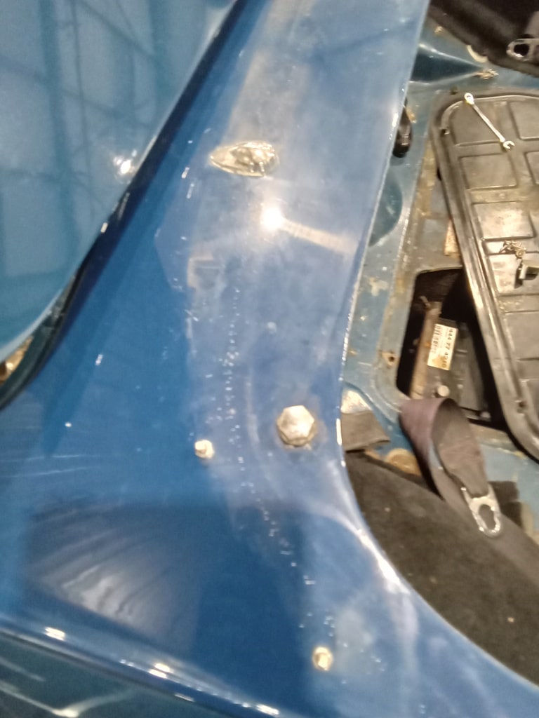 13.03.2025 1973 mg roadster blue strip down (59)