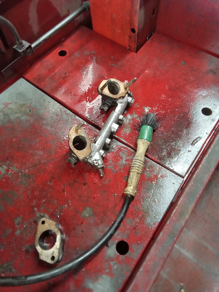13.03.2025 1973 mg roadster blue strip down (72)