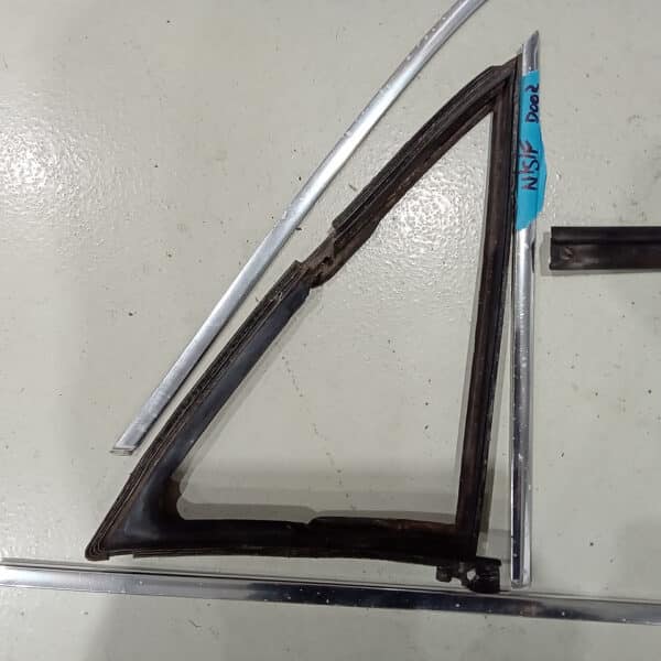 13.03.2025 1996 audi 70l white audi chrome (7)