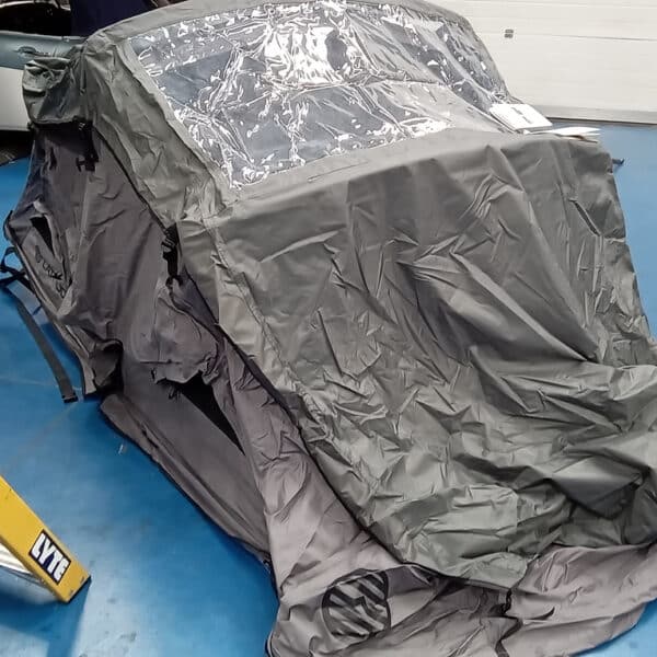 13.03.2025 2012 land rover defender 90 silver roof tent (2)