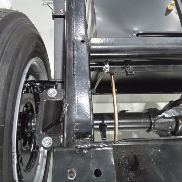 14032025 1954 jaguar xk120 chassis build up (11)