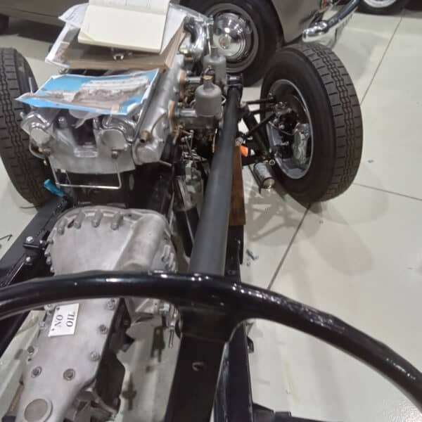 14032025 1954 jaguar xk120 chassis build up (115)