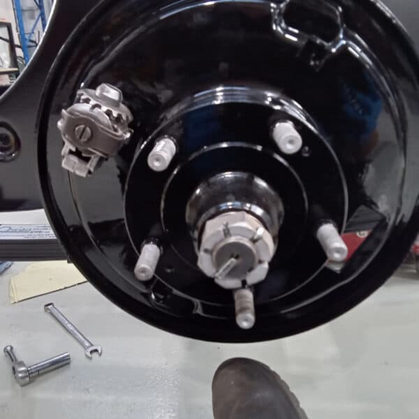 14032025 1954 jaguar xk120 chassis build up (25)