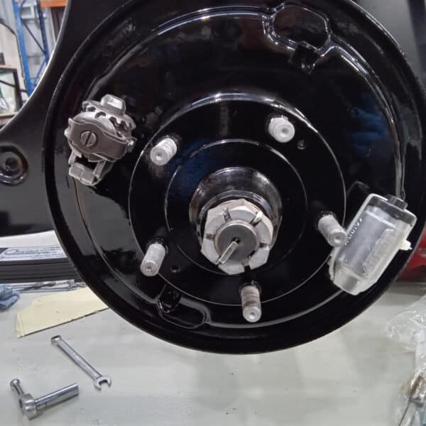 14032025 1954 jaguar xk120 chassis build up (26)