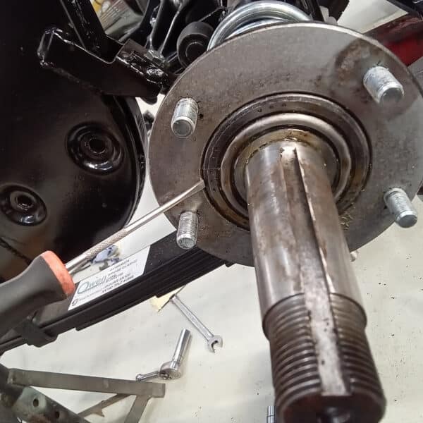 14032025 1954 jaguar xk120 chassis build up (36)
