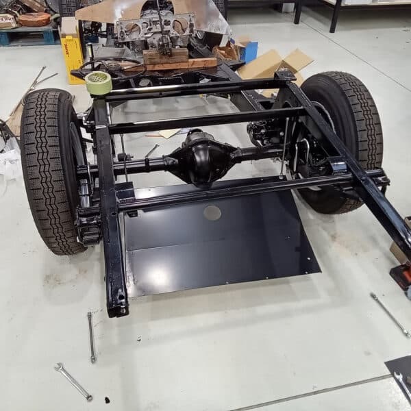 14032025 1954 jaguar xk120 chassis build up (45)