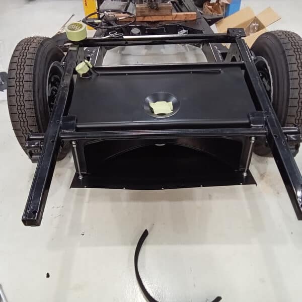 14032025 1954 jaguar xk120 chassis build up (46)