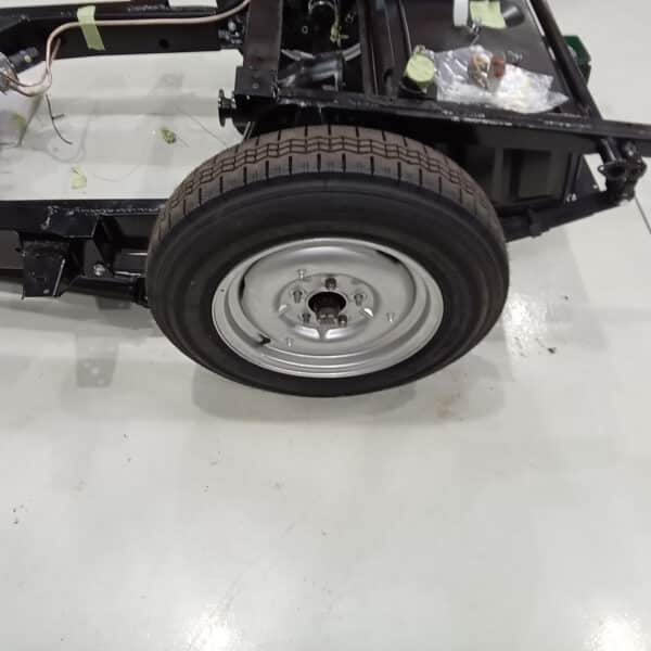 14032025 1954 jaguar xk120 chassis build up (71)