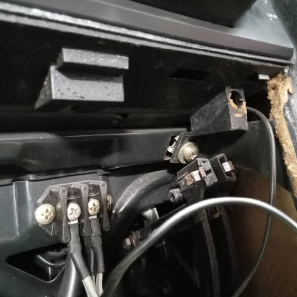 14032025 1968 mercedes 350 sl strip down (31)