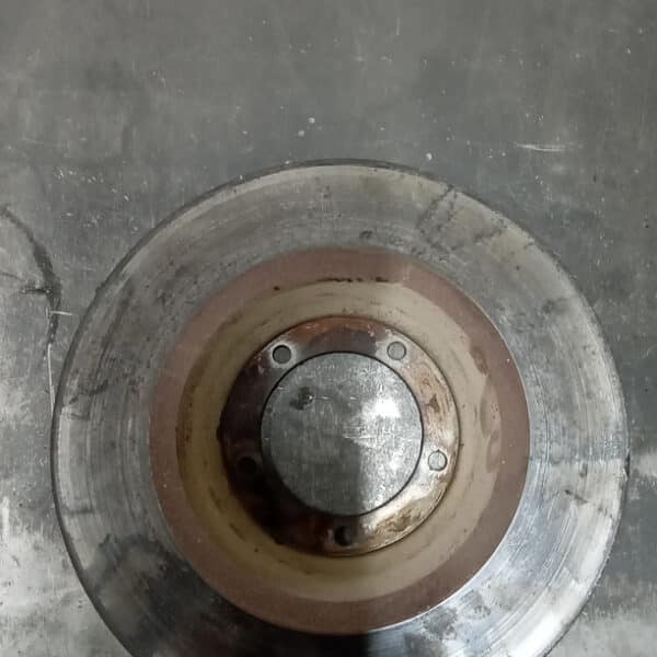 14032025 1969 aston martin db6 suspension and steering hub strip (56)