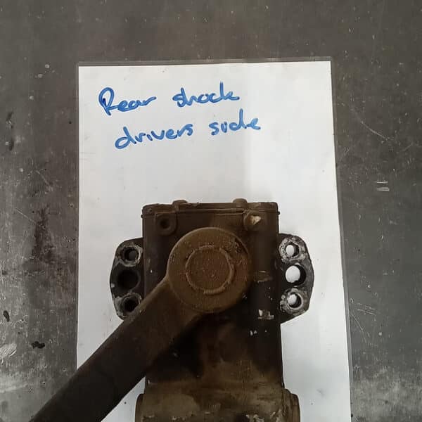 14032025 1969 aston martin db6 suspension and steering hub strip (58)