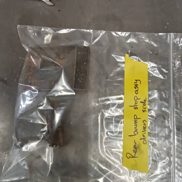 14032025 1969 aston martin db6 suspension and steering hub strip (64)