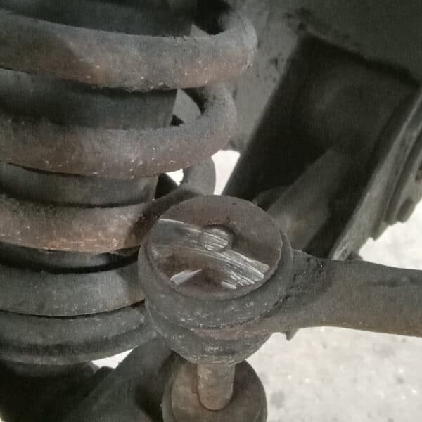 14032025 1969 aston martin db6 suspension and steering hub strip (9)