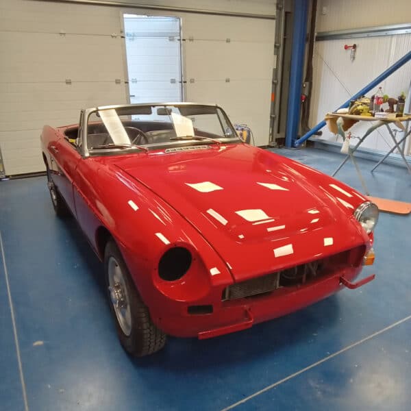 140325 1968 mg c roadster polish 01