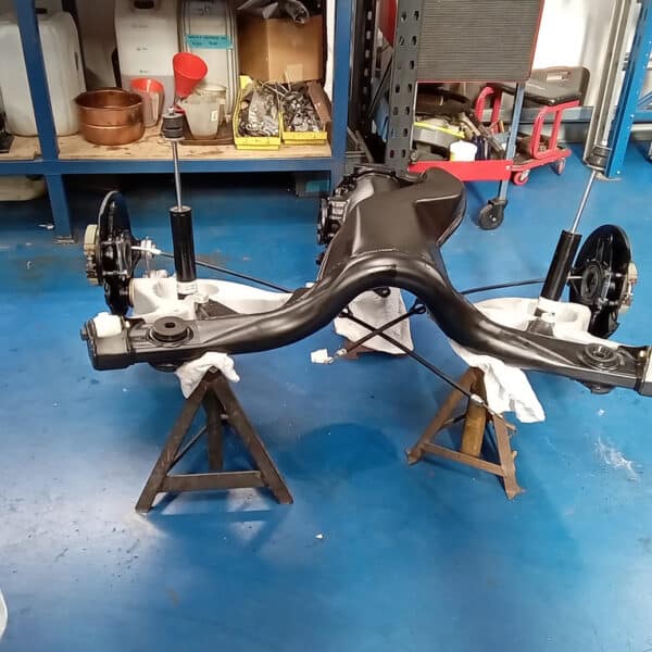 140325 mercedes 500sl rear axle work 19