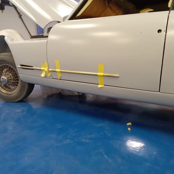 17032025 1960 jensen 541r paint prep (1)