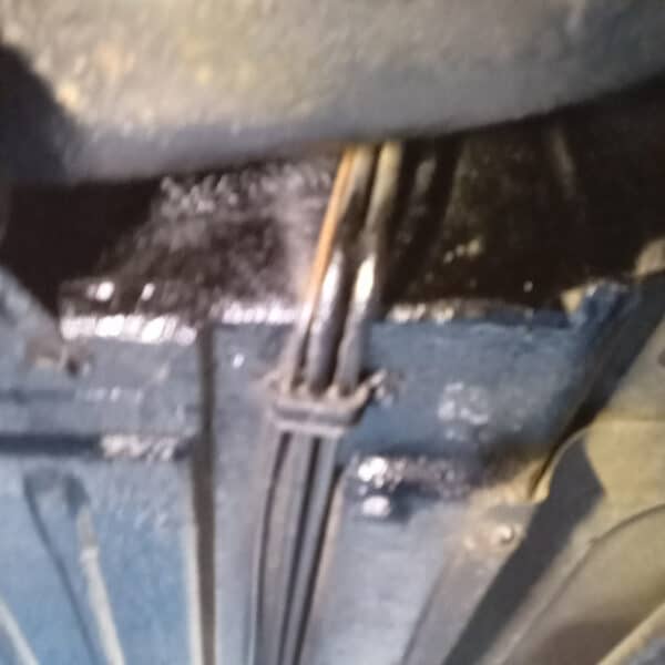 17032025 1987 mercedes 500sl rear axle assembly (13)