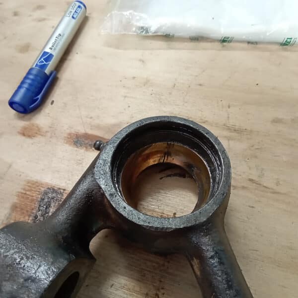 19032025 1969 aston martin db6 volante welding repairs (14)