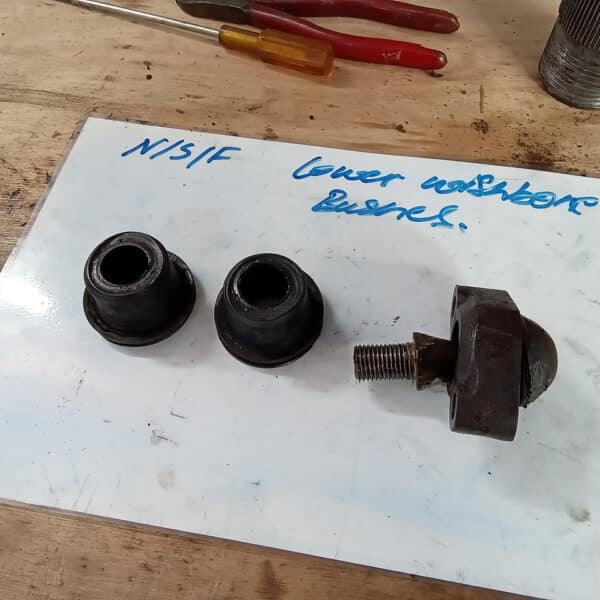 19032025 1969 aston martin db6 volante welding repairs (15)