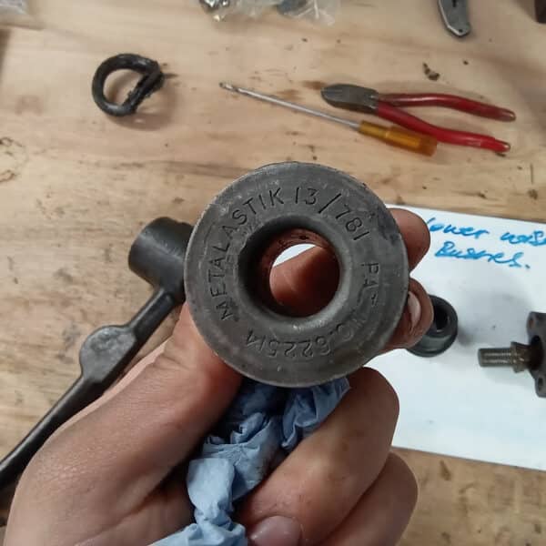 19032025 1969 aston martin db6 volante welding repairs (17)