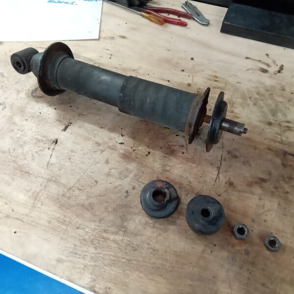 19032025 1969 aston martin db6 volante welding repairs (19)