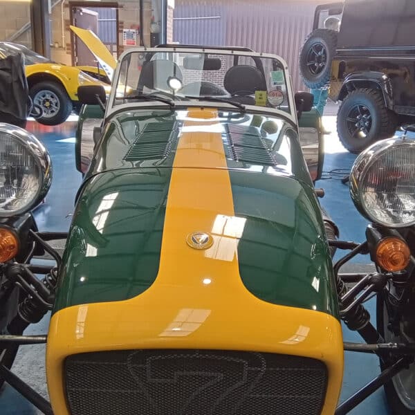 19032025 2007 caterham seven roadsport 120 lights (9)