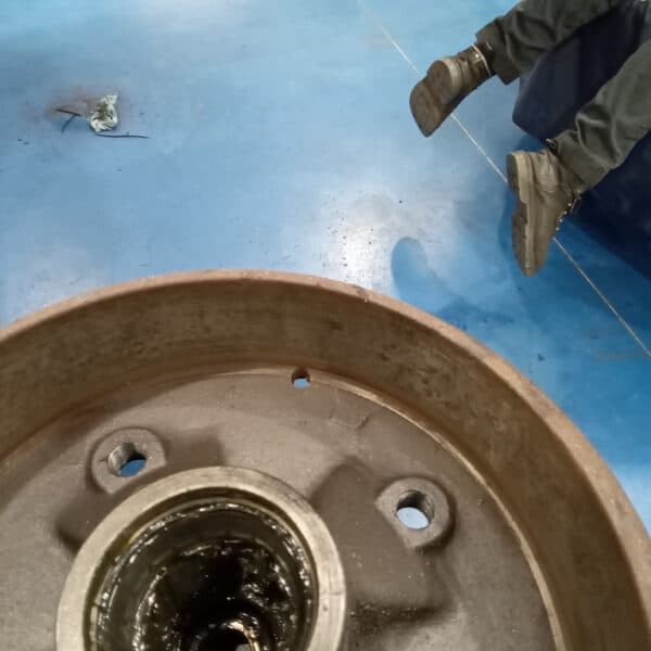 1969 audi 70l white refurbishing front and rear suspension(15)
