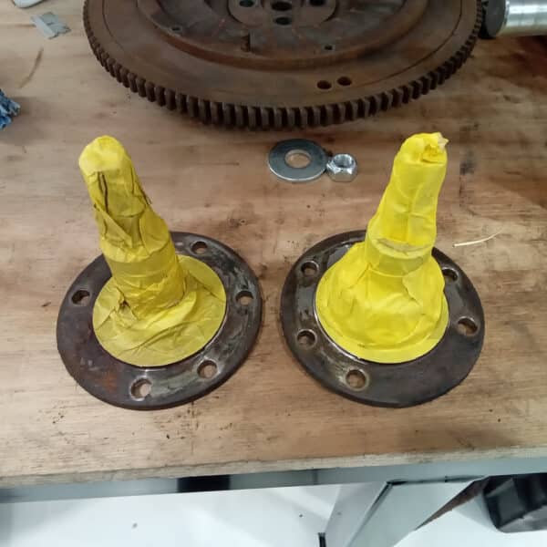 1969 audi 70l white refurbishing front and rear suspension(31)