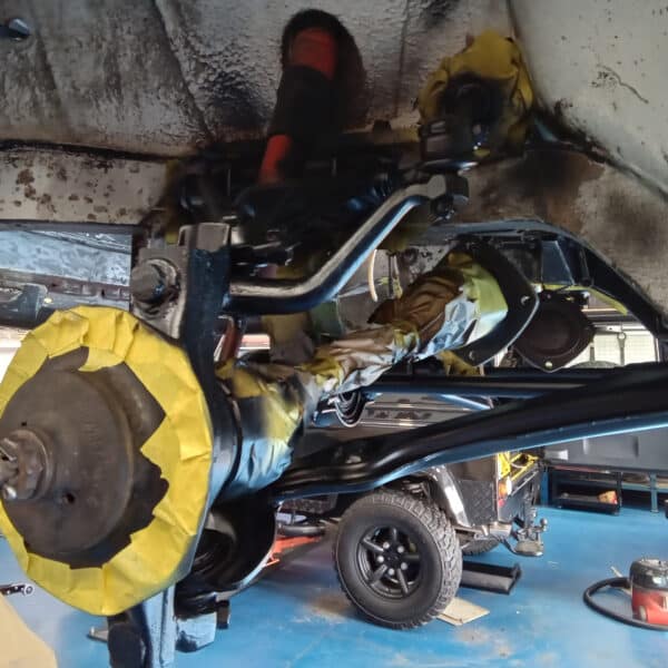 1969 audi 70l white refurbishing front and rear suspension(62)