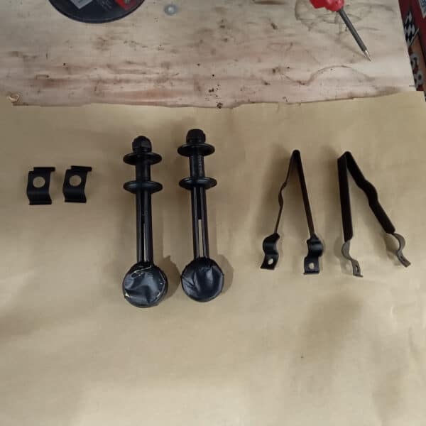 1969 audi 70l white refurbishing front and rear suspension(66)