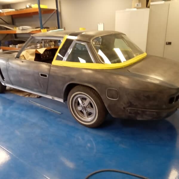 1976 jensen interceptor blue (9)