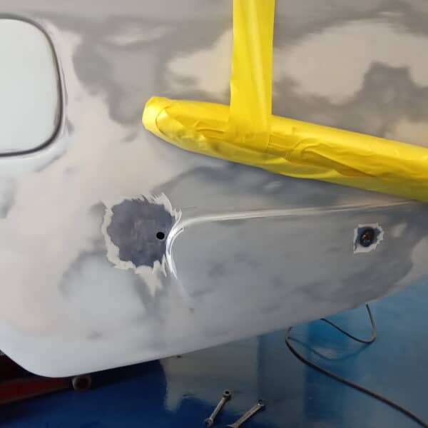 20.03.2025 1976 jensen interceptor blue body work (38)