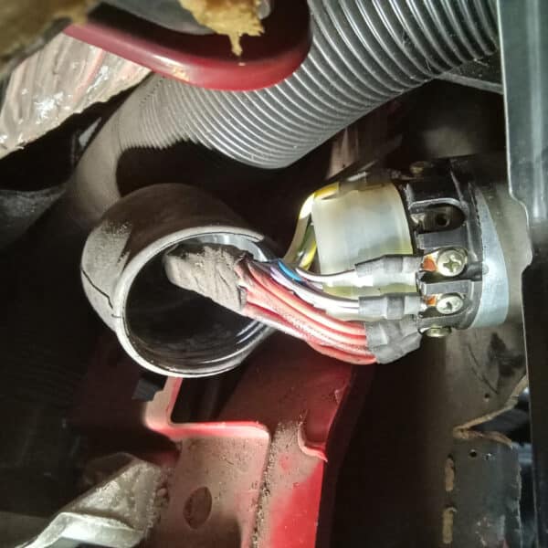 20.03.2025 1978 mercedes 350 sl dash strip down (20)