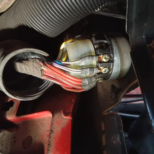 20.03.2025 1978 mercedes 350 sl dash strip down (22)