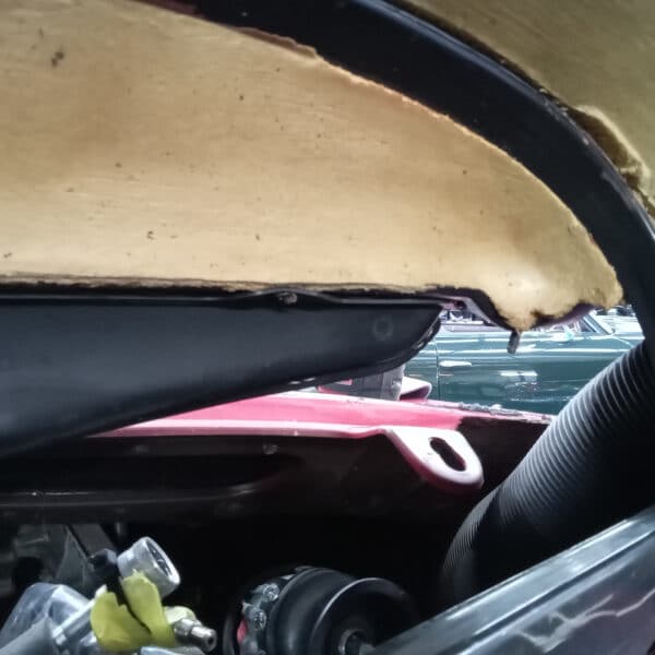 20.03.2025 1978 mercedes 350 sl dash strip down (32)