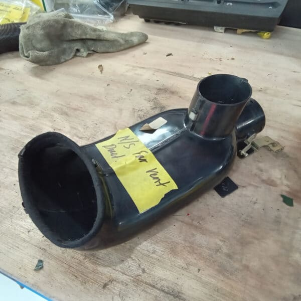 20.03.2025 1978 mercedes 350 sl dash strip down (34)