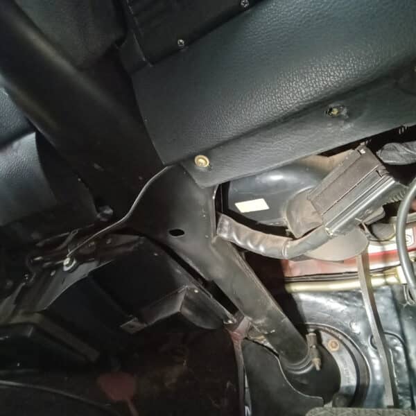 20.03.2025 1978 mercedes 350 sl dash strip down (4)