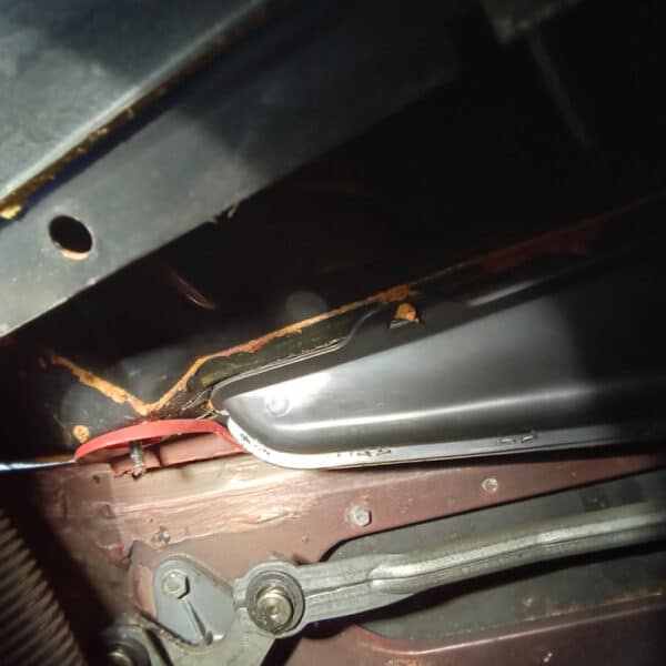 20.03.2025 1978 mercedes 350 sl dash strip down (5)