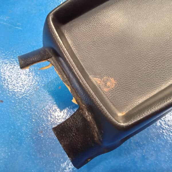 20.03.2025 1978 mercedes 350 sl dash strip down (60)