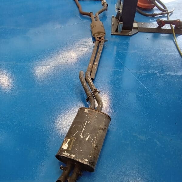 20.03.2025 1978 mercedes 350sl red strip down (18)