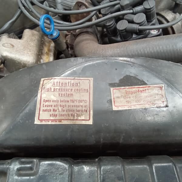 20.03.2025 1978 mercedes 350sl red strip down (22)