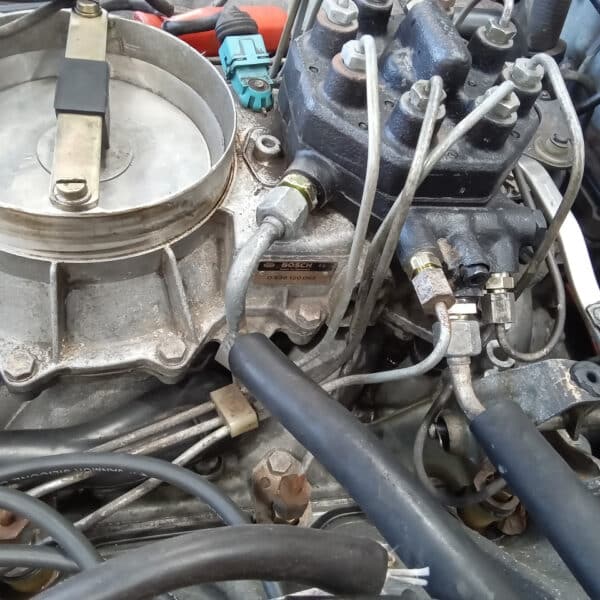 20.03.2025 1978 mercedes 350sl red strip down (41)