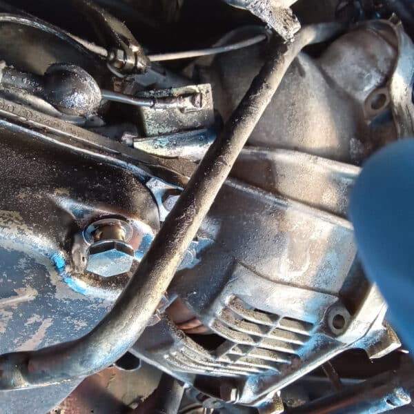 20.03.2025 1978 mercedes 350sl red strip down (53)