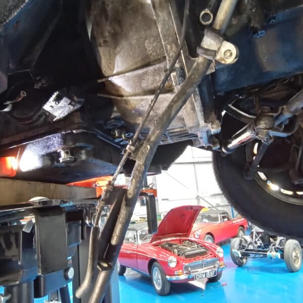 20.03.2025 1978 mercedes 350sl red strip down (54)