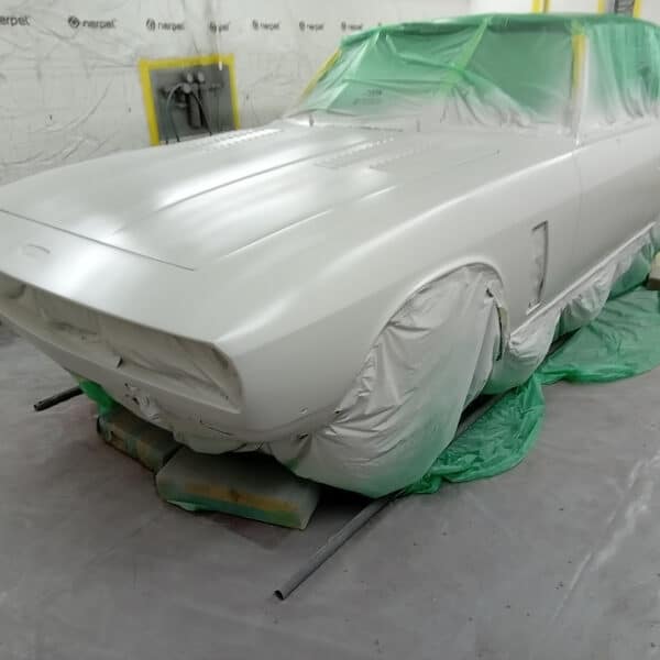 25.03.2025 1976 jensen interceptor blue body work (14)