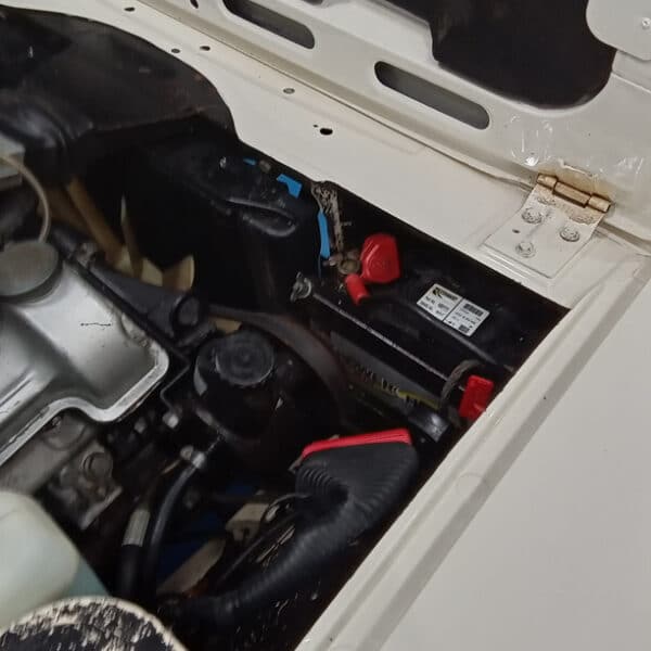 26032025 1974 triumph stag appraisal and coolant leak (19)